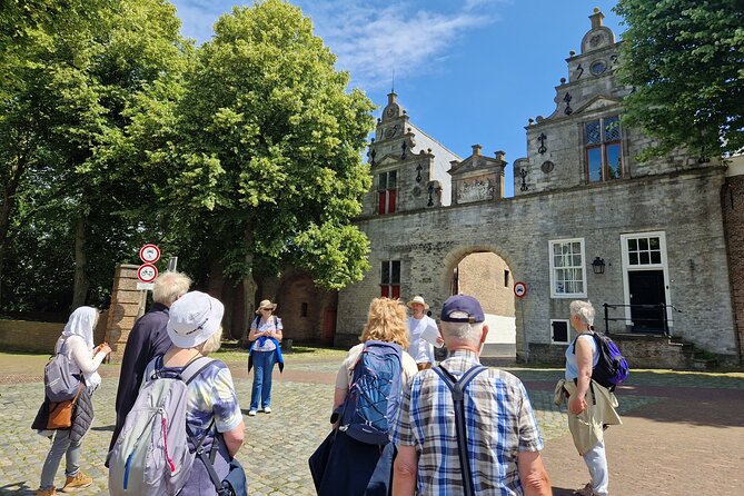 Zierikzee: Story tour The Legends NL/EN - The old fish market and the lives around it
